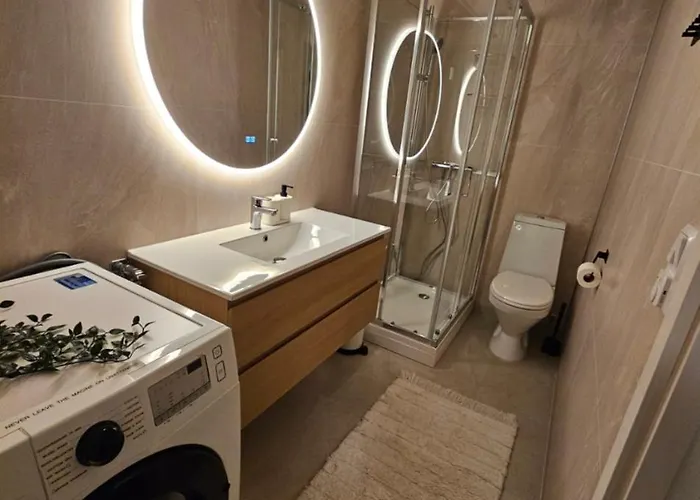 Koselig Hus Med Sentral Beliggenhet I Tromso